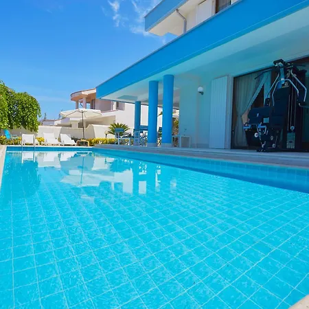 Apartment Costantino In Con Piscina Trappeto (Sicily)